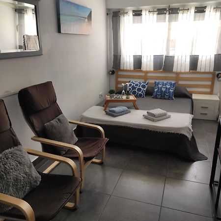 Estudio Reformado Y Centrico Con Piscina Y Wifi Acepta Mascotas Benidorm Esterno foto