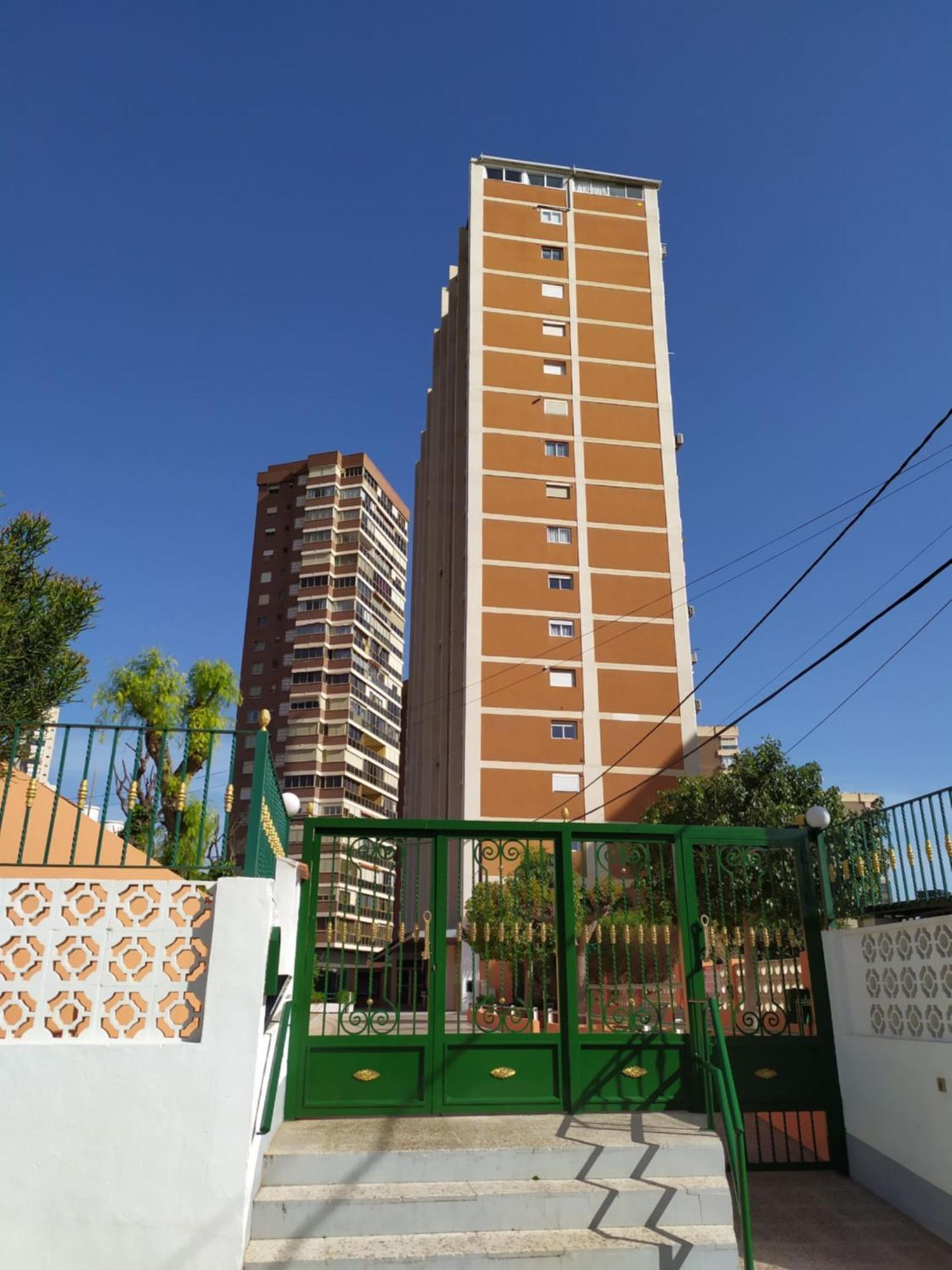 Estudio Reformado Y Centrico Con Piscina Y Wifi Acepta Mascotas Benidorm Esterno foto