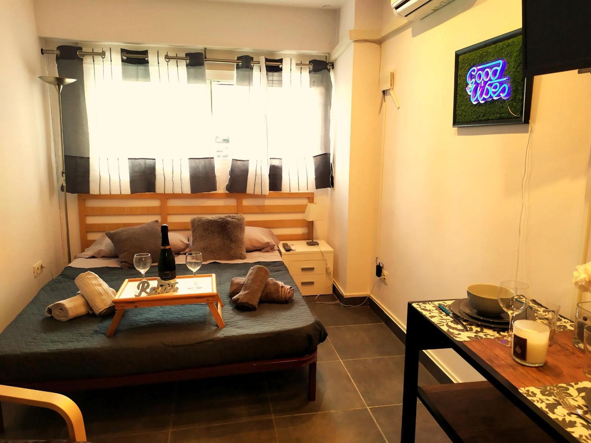 Estudio Reformado Y Centrico Con Piscina Y Wifi Acepta Mascotas Benidorm Esterno foto