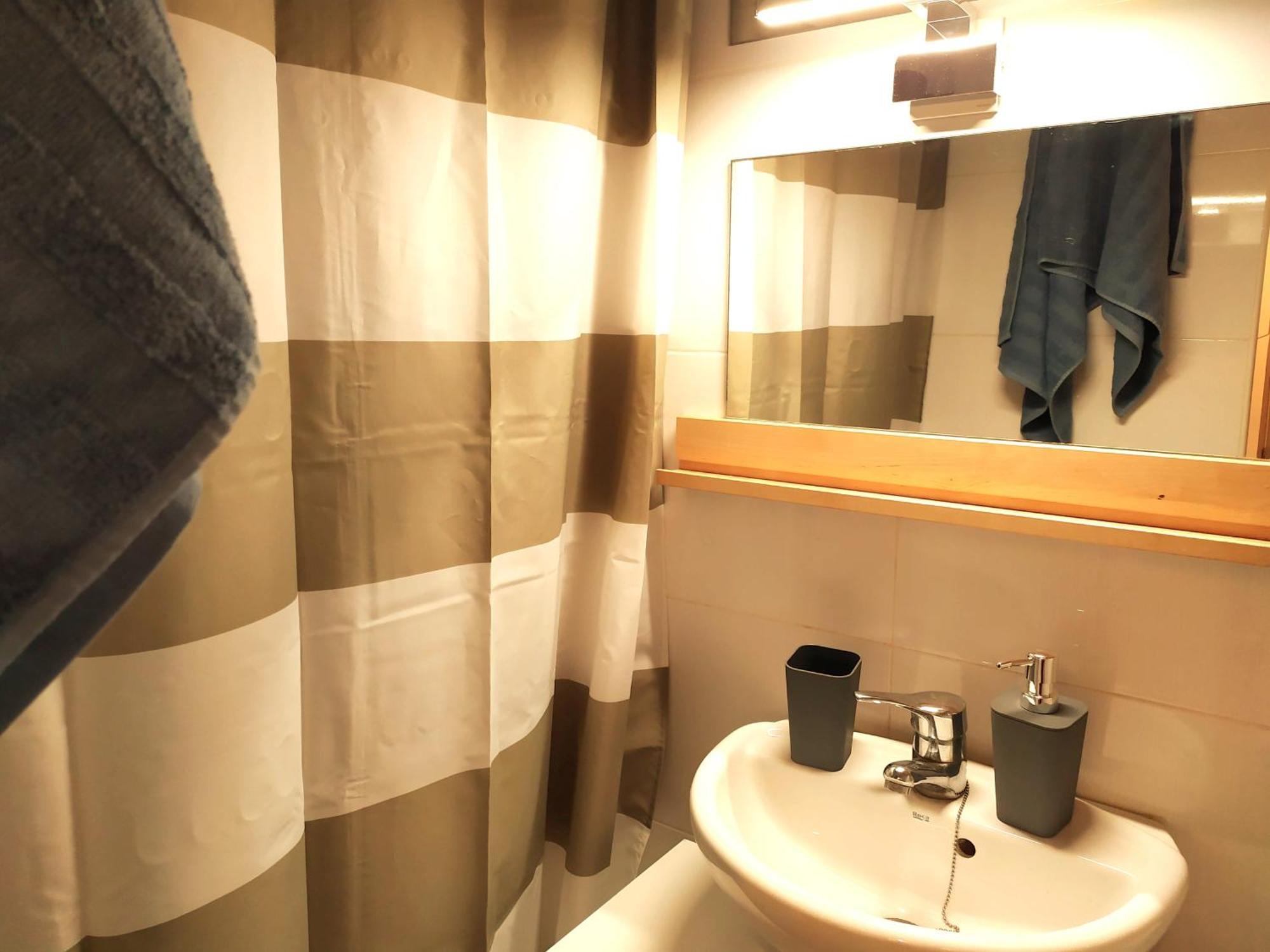 Estudio Reformado Y Centrico Con Piscina Y Wifi Acepta Mascotas Benidorm Esterno foto